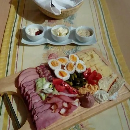 Bed & Breakfast Gaestehaus Fridolin